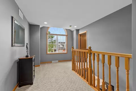 Entry Way - 3023 E Greenleaf Dr, Appleton, WI 54913 photo 6 of 7