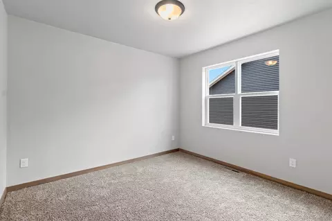 Bedroom - 1713 Golden Gate Dr, Appleton, WI 54913 photo 5 of 6