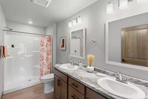 Bath - 1713 Golden Gate Dr, Appleton, WI 54913 photo 1 of 2