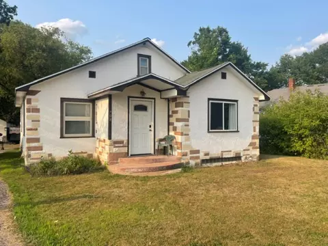 708 E Breitung Ave, Kingsford, MI 49802