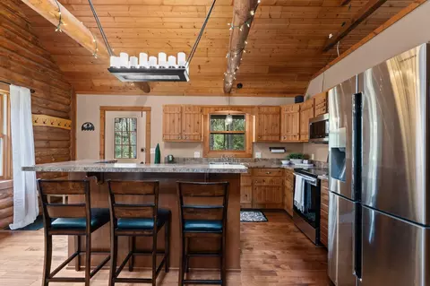 Kitchen - 1712 Edgewood Dr, Appleton, WI 54913 photo 4 of 4