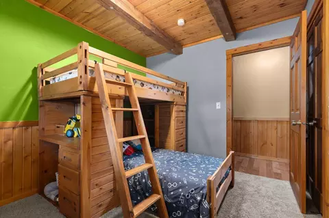 Bedroom - 1712 Edgewood Dr, Appleton, WI 54913 photo 4 of 6