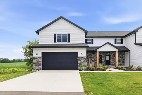 2601 St Thomas Ln, Neenah, WI 54956