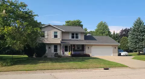 2854 Baylite Dr, Green Bay, WI 54313