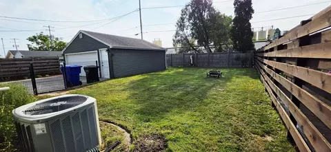 Exterior - 919 N Sharon St, Appleton, WI 54914 photo 9 of 9