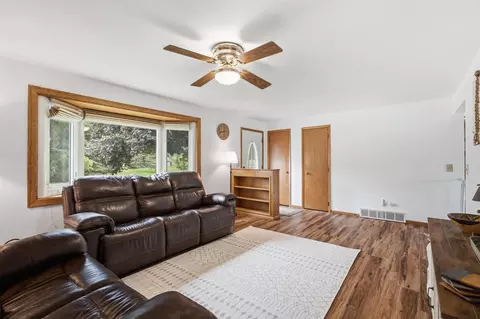 Living - 3090 W 1st Ave, Appleton, WI 54914 photo 4 of 4