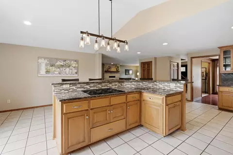 Kitchen - 1502 E Cranberry Dr, Appleton, WI 54915 photo 3 of 4