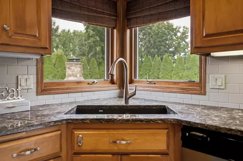 Kitchen - 1502 E Cranberry Dr, Appleton, WI 54915 photo 4 of 4