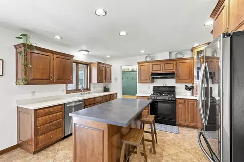 Kitchen - 4521 W Capitol Dr, Appleton, WI 54913 photo 1 of 4