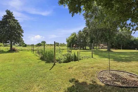 Exterior - 4521 W Capitol Dr, Appleton, WI 54913 photo 5 of 7