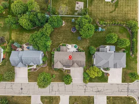View/Area - w6571 Austin Drive, Appleton, WI 54915 photo 7 of 11