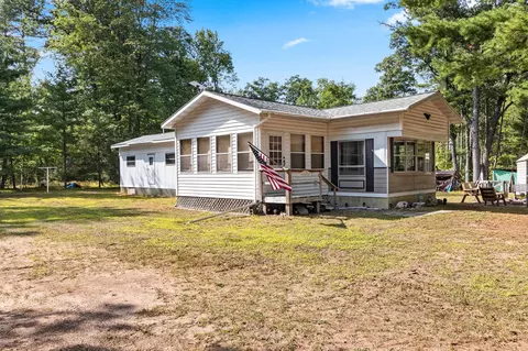 15303 Grindle Oak Dr, Mountain, WI 54149