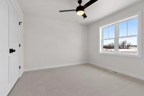 Bedroom - W5625 Grey Drive, Appleton, WI 54915 photo 3 of 7