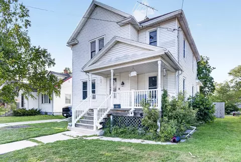 1208 Winnebago Ave, Oshkosh, WI 54901