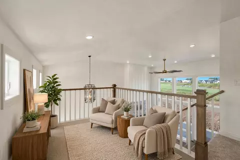 Entry Way - 122 Beckerae Ct, Wrightstown, WI 54180 photo 10 of 11