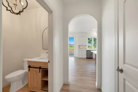 Entry Way - 122 Beckerae Ct, Wrightstown, WI 54180 photo 6 of 11