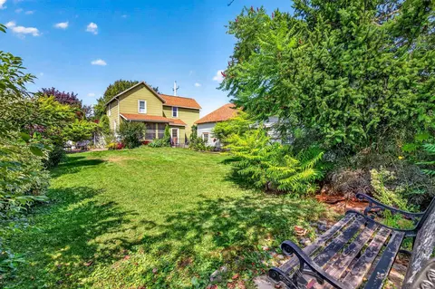 Exterior - 824 S Weimar St, Appleton, WI 54915 photo 15 of 21