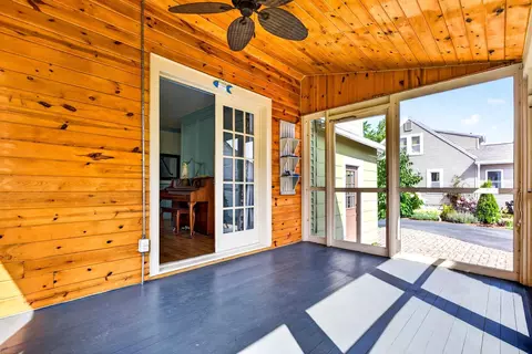 Exterior - 824 S Weimar St, Appleton, WI 54915 photo 6 of 21