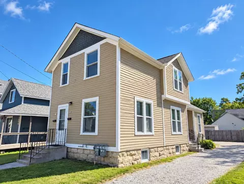 832 Frederick St, Oshkosh, WI 54901