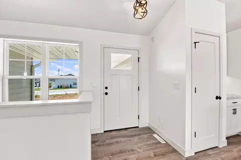 Entry Way - 587 Emerald Isle Ct, Wrightstown, WI 54180 photo 1 of 3