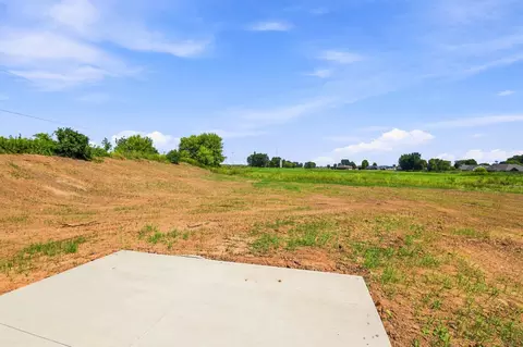 Exterior - 587 Emerald Isle Ct, Wrightstown, WI 54180 photo 4 of 6