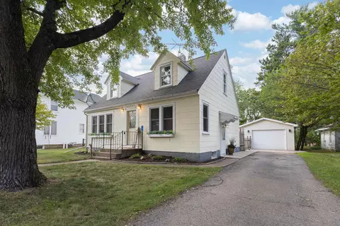 747 Maple Ave, Wild Rose, WI 54984