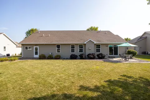 Exterior - 1124 Bobby Ct, Appleton, WI 54915 photo 7 of 8
