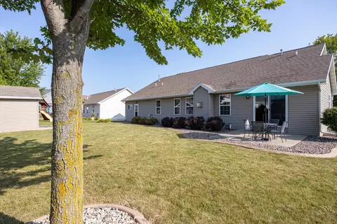 Exterior - 1124 Bobby Ct, Appleton, WI 54915 photo 5 of 8
