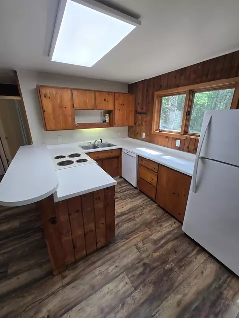 Kitchen - 46070 Crystal Lake Rd, Cable, WI 54821 photo 4 of 5
