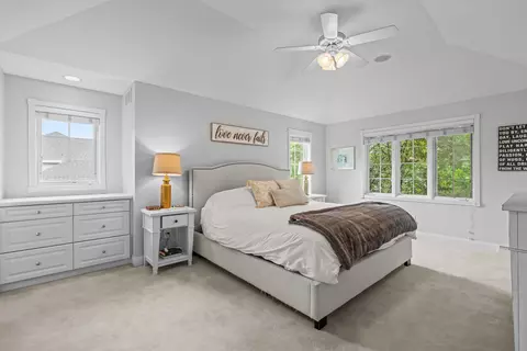 Bedroom - 601 E Carrington Ln, Appleton, WI 54913 photo 1 of 10