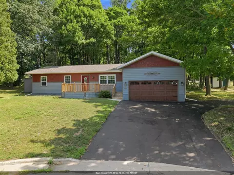 462 N 7th Pl, Sturgeon Bay, WI 54235
