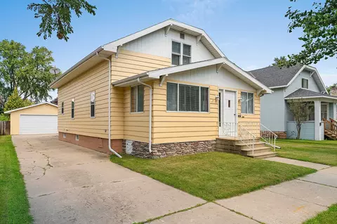 1551 Cedar St, Green Bay, WI 54301