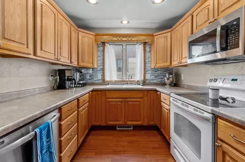 Kitchen - 1530 S Walden Ave, Appleton, WI 54915 photo 1 of 3
