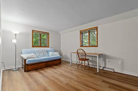 Bedroom - 1400 S Chickadee Ln, Appleton, WI 54915 photo 4 of 5