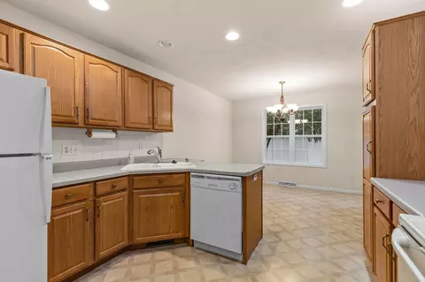 Kitchen - 2936 N Appleton St, Appleton, WI 54911 photo 5 of 5