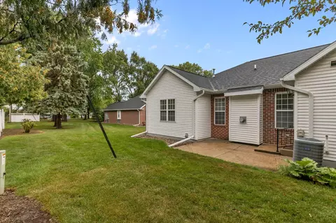 Exterior - 2936 N Appleton St, Appleton, WI 54911 photo 3 of 4