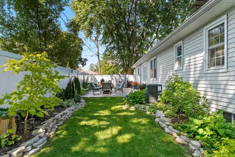 Exterior - 825 W Marquette St, Appleton, WI 54914 photo 14 of 24