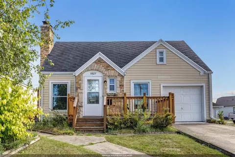 1827 W Wisconsin Ave, Appleton, WI 54914