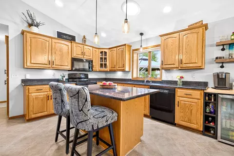 Kitchen - 2624 E Sundance Dr, Appleton, WI 54913 photo 1 of 6
