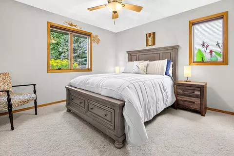 Bedroom - 2624 E Sundance Dr, Appleton, WI 54913 photo 5 of 8