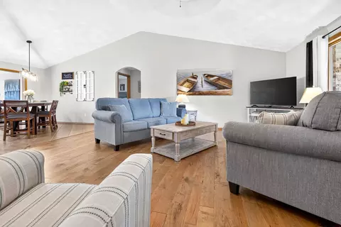 Living - 2624 E Sundance Dr, Appleton, WI 54913 photo 1 of 6