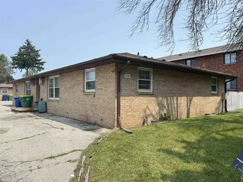 2241 Imperial Ln, Green Bay, WI 54302