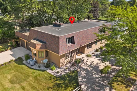 View/Area - 1710 W Marquette St, Appleton, WI 54914 photo 2 of 2