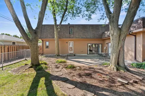 Exterior - 1710 W Marquette St, Appleton, WI 54914 photo 4 of 7