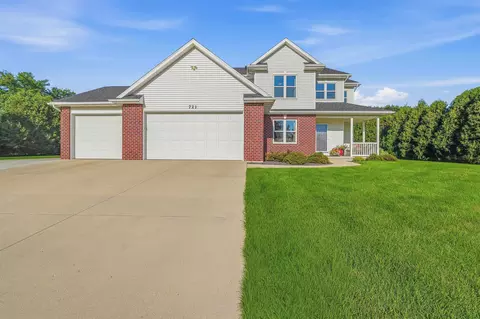 721 Ledgeview Ln, Brownsville, WI 53006