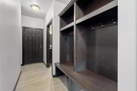 Entry Way - 2127 W Kohl Dr, Appleton, WI 54913 photo 1 of 1