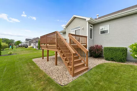 Exterior - 2127 W Kohl Dr, Appleton, WI 54913 photo 3 of 8