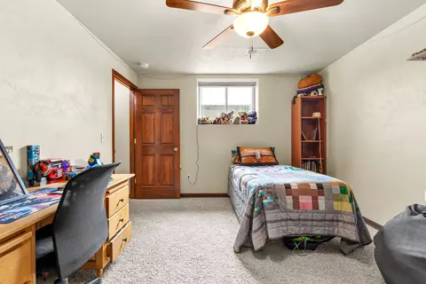 Bedroom - 4866 N Wren Dr, Appleton, WI 54913 photo 6 of 6
