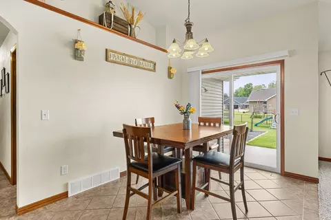 Dining - 4866 N Wren Dr, Appleton, WI 54913 photo 1 of 1