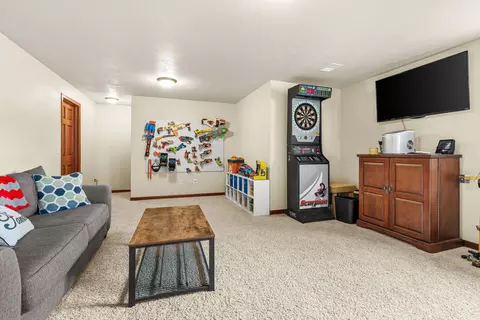 Other - 4866 N Wren Dr, Appleton, WI 54913 photo 9 of 16